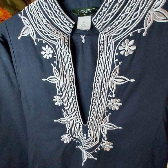 J.Crew tunic top embroidered XS Navy - Picture 10 of 10